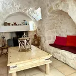 Trullo Happiness * Ostuni