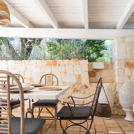 Vila Trullo Happiness *