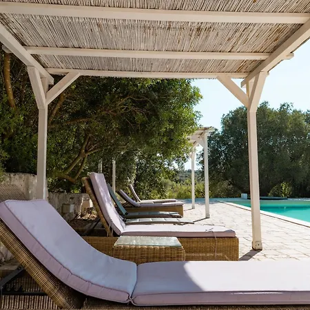 Vila Trullo Happiness Ostuni