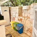 Vila Trullo Happiness