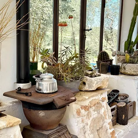 Trullo Happiness * Ostuni