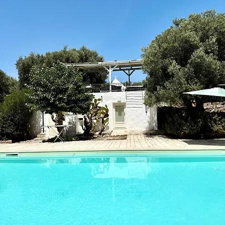 Trullo Happiness Villa *