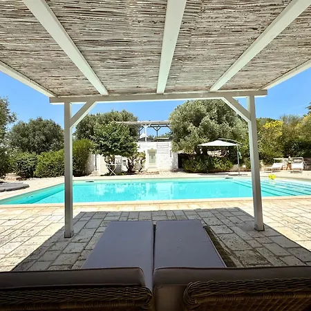 Trullo Happiness