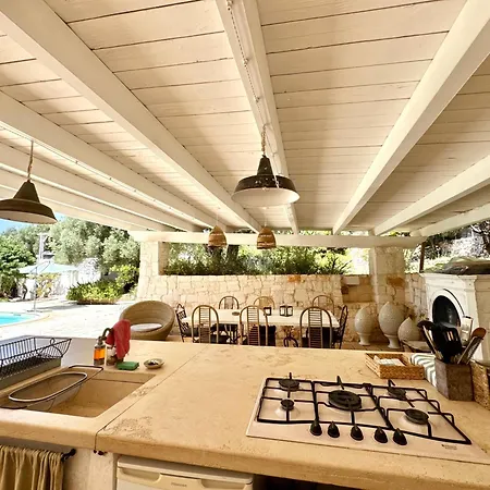 Trullo Happiness Villa Ostuni