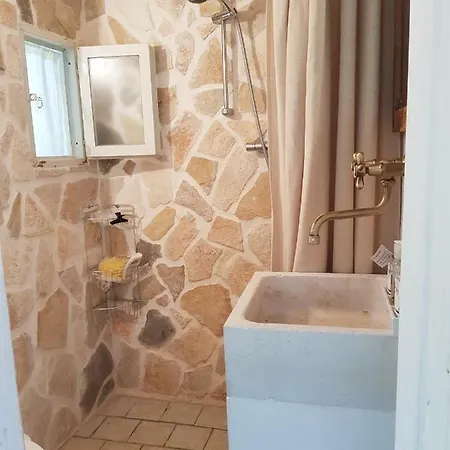 Trullo Happiness Villa