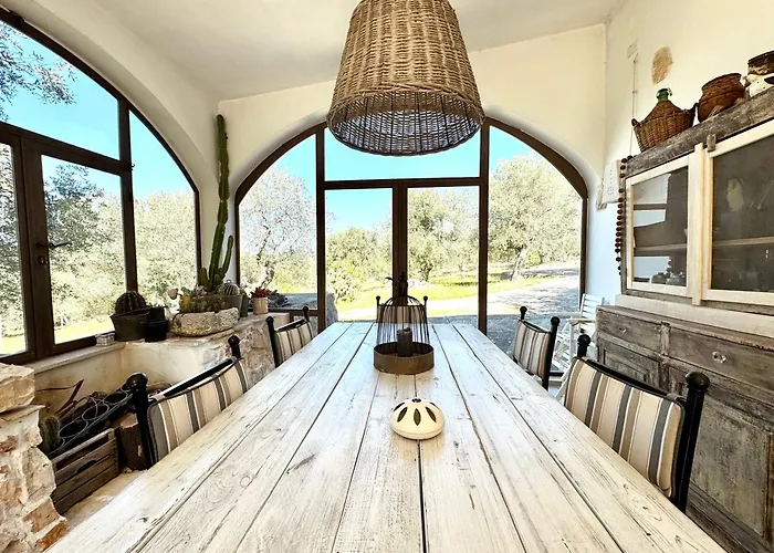 Trullo Happiness Vila